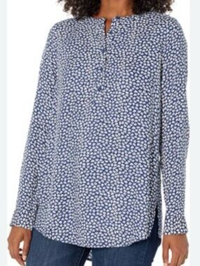 Amazon Essentials Navy/White Petals Blouse L